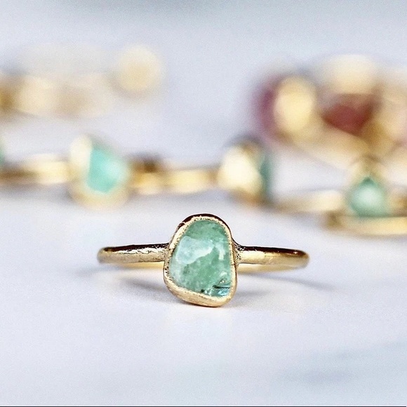 New raw emerald ring - Picture 2 of 6